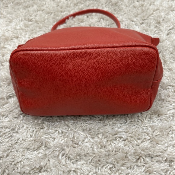 Longchamp Leather Cherry Red Tote Bag. Ling strap can wear over the shoulder. - Picture 5 of 7